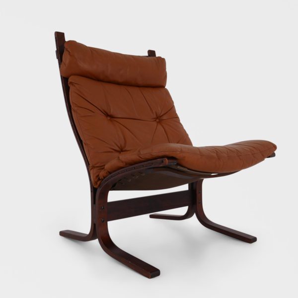 Høy "Siesta" av Ingmar Relling | Skammel - Image 8
