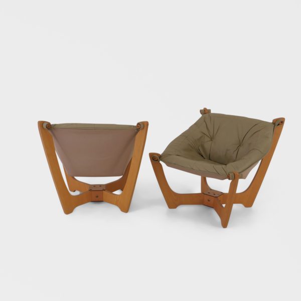 Lave "Luna" Lenestoler Designet av Odd Knutsen for Hellegjerde | Beige Skinn - Image 4
