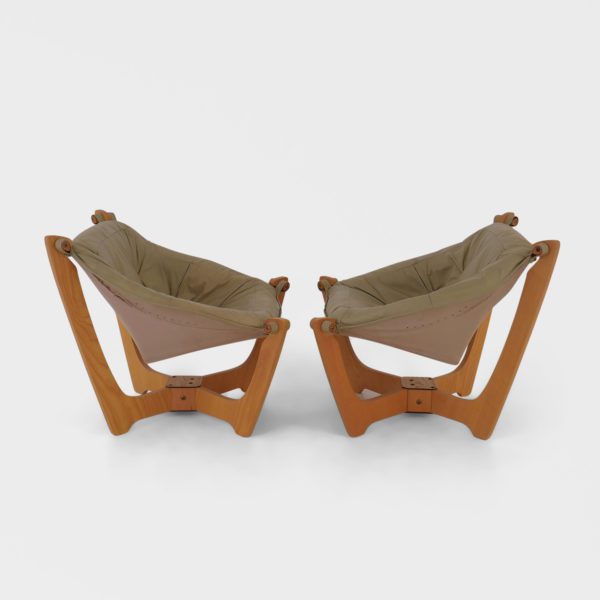 Lave "Luna" Lenestoler Designet av Odd Knutsen for Hellegjerde | Beige Skinn - Image 3