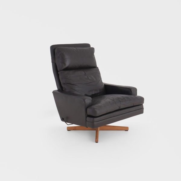 “Modell 807” Lenestol av Frederik Kayser for Vatne Møbler | Sort Skinn - Image 3