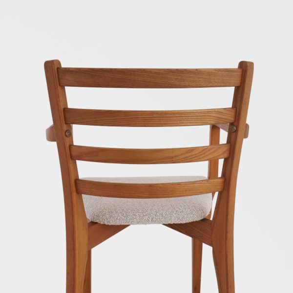 Vintage Spisestuestoler fra Solemdal Møbelfabrikk | Nyomtrukkede i Lys Boucle - Image 10