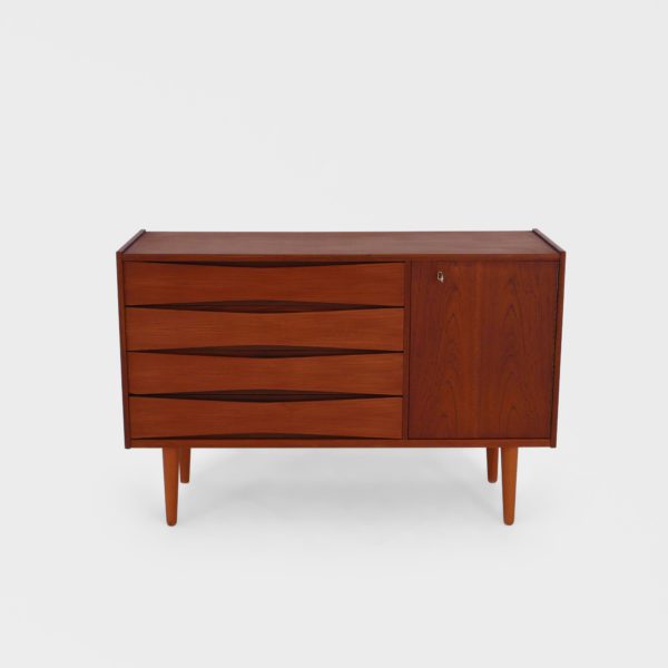 "Spekter Combi I" Kommode av Fredrik Kayser for Skeie & Co | Teak