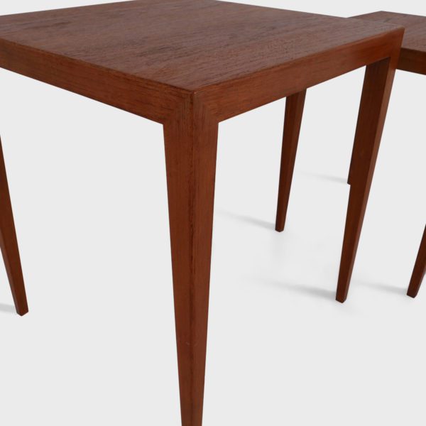 Danske Sidebord / Settebord i Teak av Severin Hansen for Haslev Møbelsnedkeri - Image 5