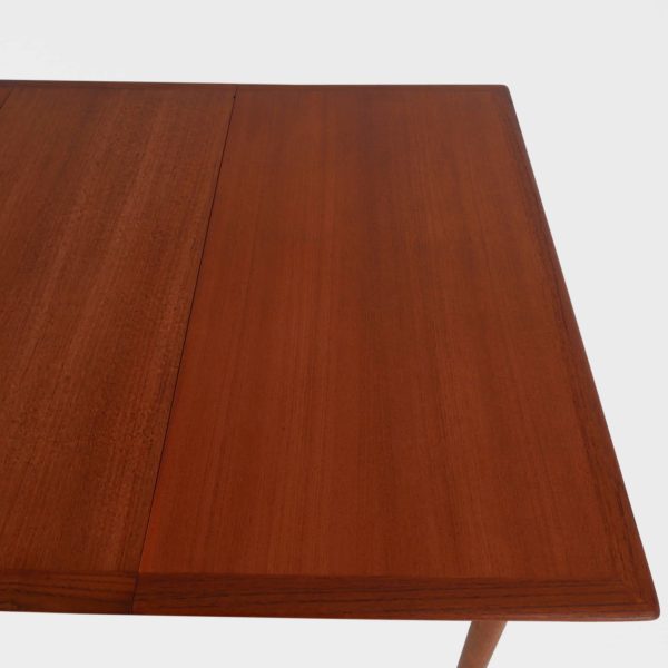 Nydelig kvadratisk Spisebord med 2 ileggsplater | Teak - Image 10