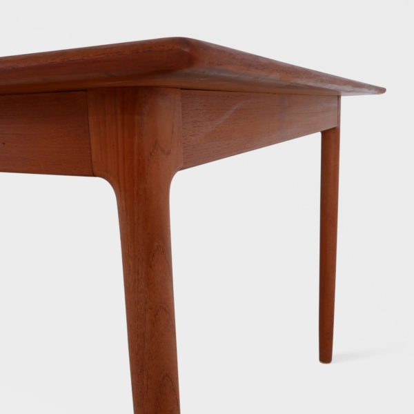 Nydelig kvadratisk Spisebord med 2 ileggsplater | Teak - Image 13
