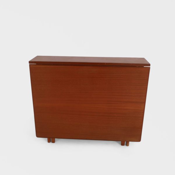 “Klaffebord nr. 2” av Bendt Winge for Kleppes Møbelfabrikk - Image 3