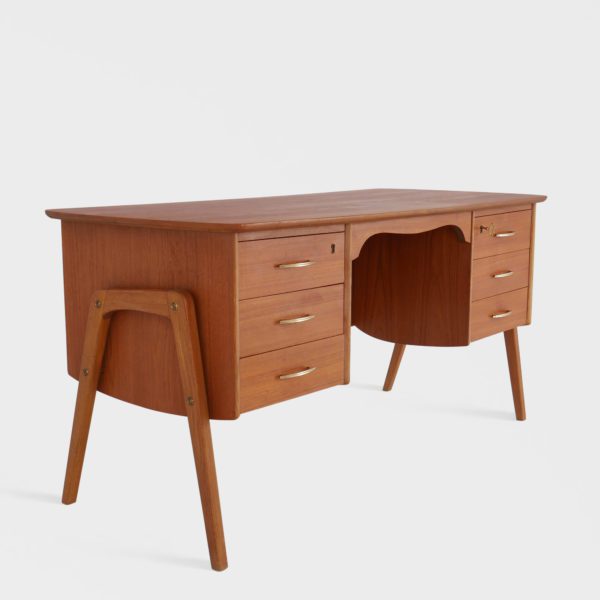 Vintage Skrivebord i Teak