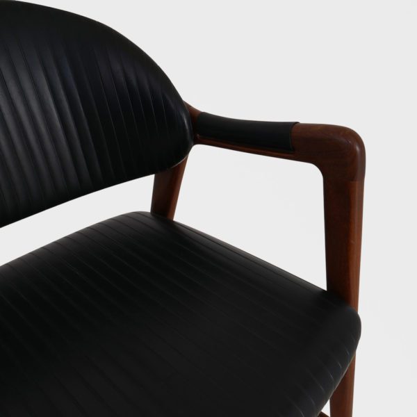 "Akaba" Armstol av Arnt Lande for Stokke - Image 9