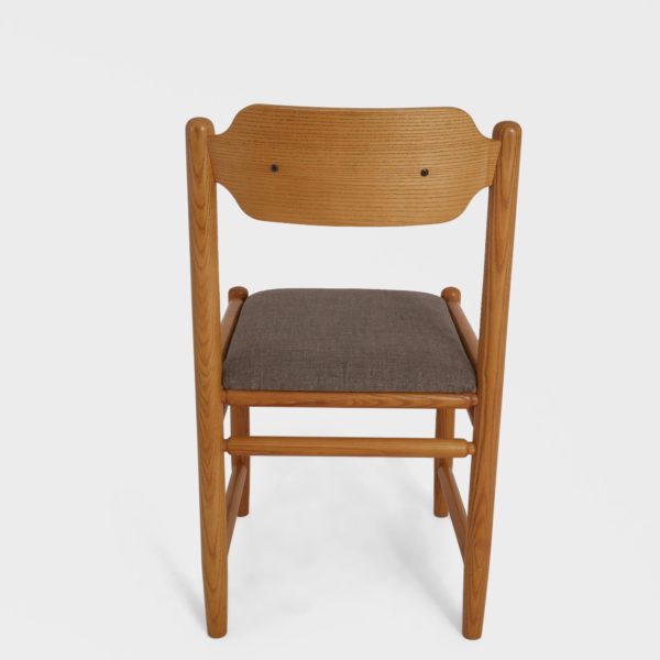 “Plus” Spisestuestoler Designet av Jørn Kylling for Sandvik Møbler | Furu - Image 7