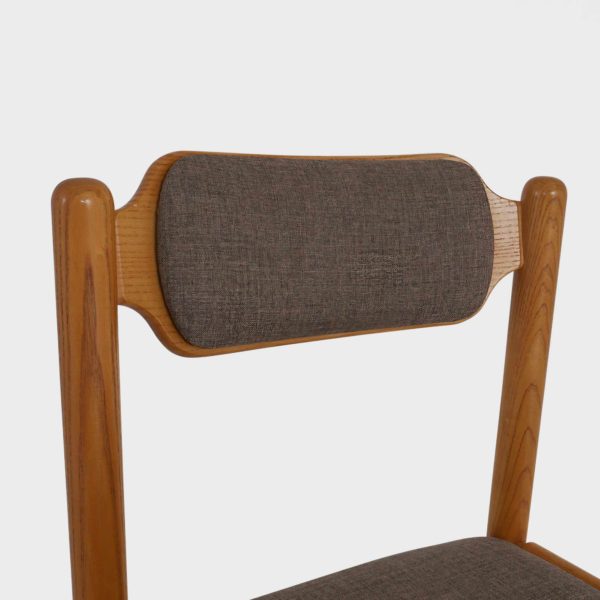 “Plus” Spisestuestoler Designet av Jørn Kylling for Sandvik Møbler | Furu - Image 9