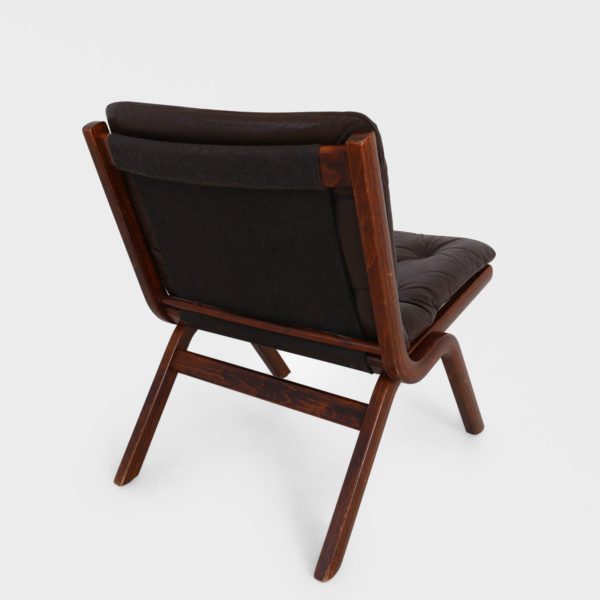 “Uno” Lenestoler Designet av Per Leiv Øie Produsert av Ekornes | Brunt Skinn - Image 6