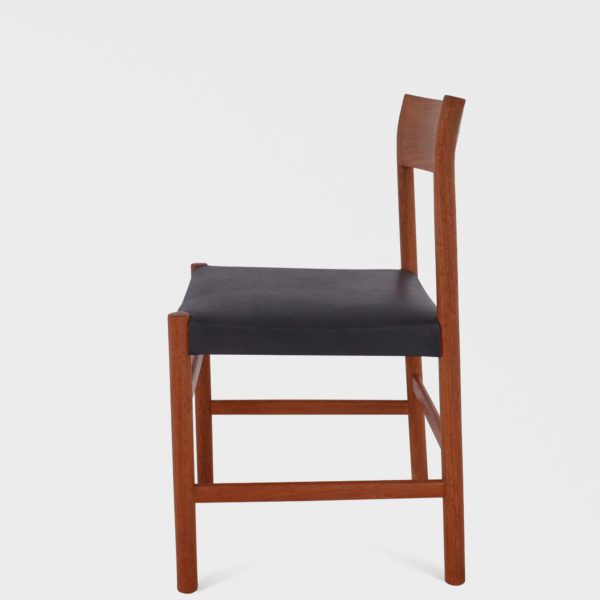 "Modell nr. 9" Spisestuestoler av Arne Halvorsen for L. Jacobsen Møbelsnekkeri - Bilde 5