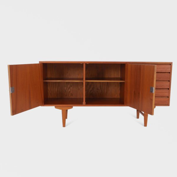 Vintage Skjenk i Teak | 143 cm - Bilde 4