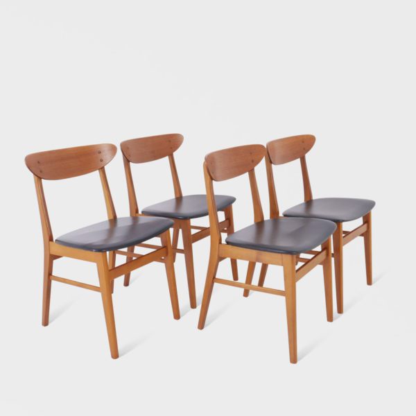 "Modell 210" Spisestuestoler fra Danske Farstrup, Lisensprodusert av Stokke | Teak