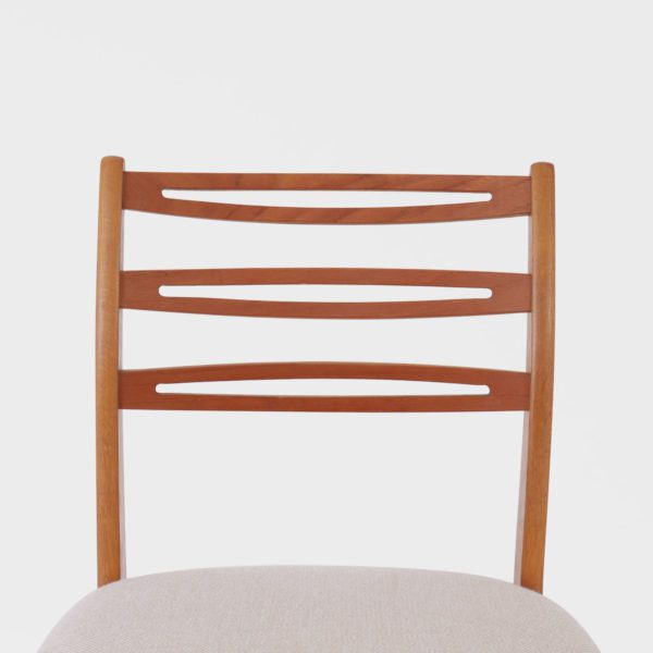 “Jan” Spisestuestoler Designet av Fredrik Kayser for Viken Møbelfabrikk | Nyomtrukket - Bilde 9