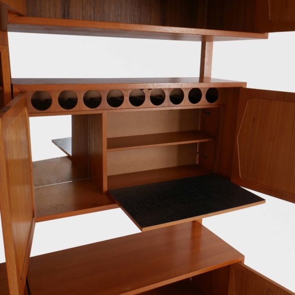 “Rival” Teak Reol av Brødrene Jåtogs Møbelfabrikk - Image 9